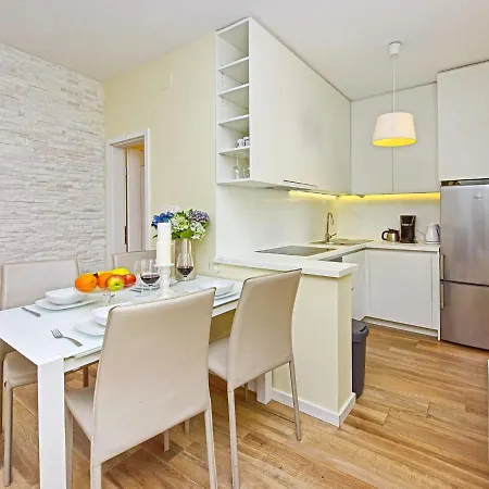 Glicinia - Kst145 By Interhome Babici