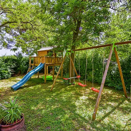Glicinia - Kst145 By Interhome Babici